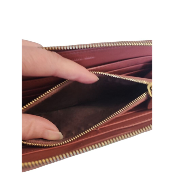 Miu Miu Mauve Croc-Embossed Zip-Around Wallet - Picture 8 of 8